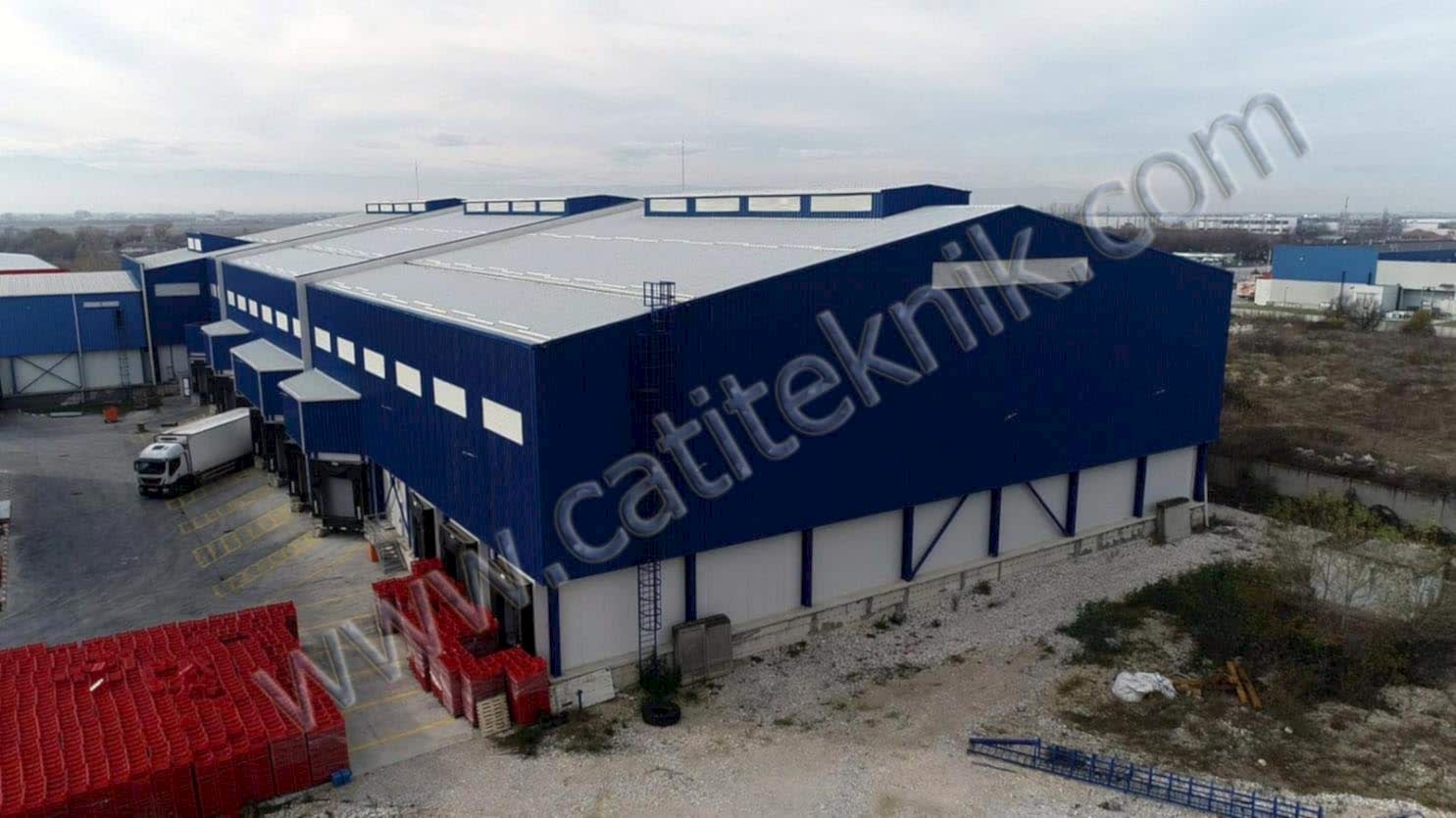 Endüstriyel Fabrika Çatısı Bakımı